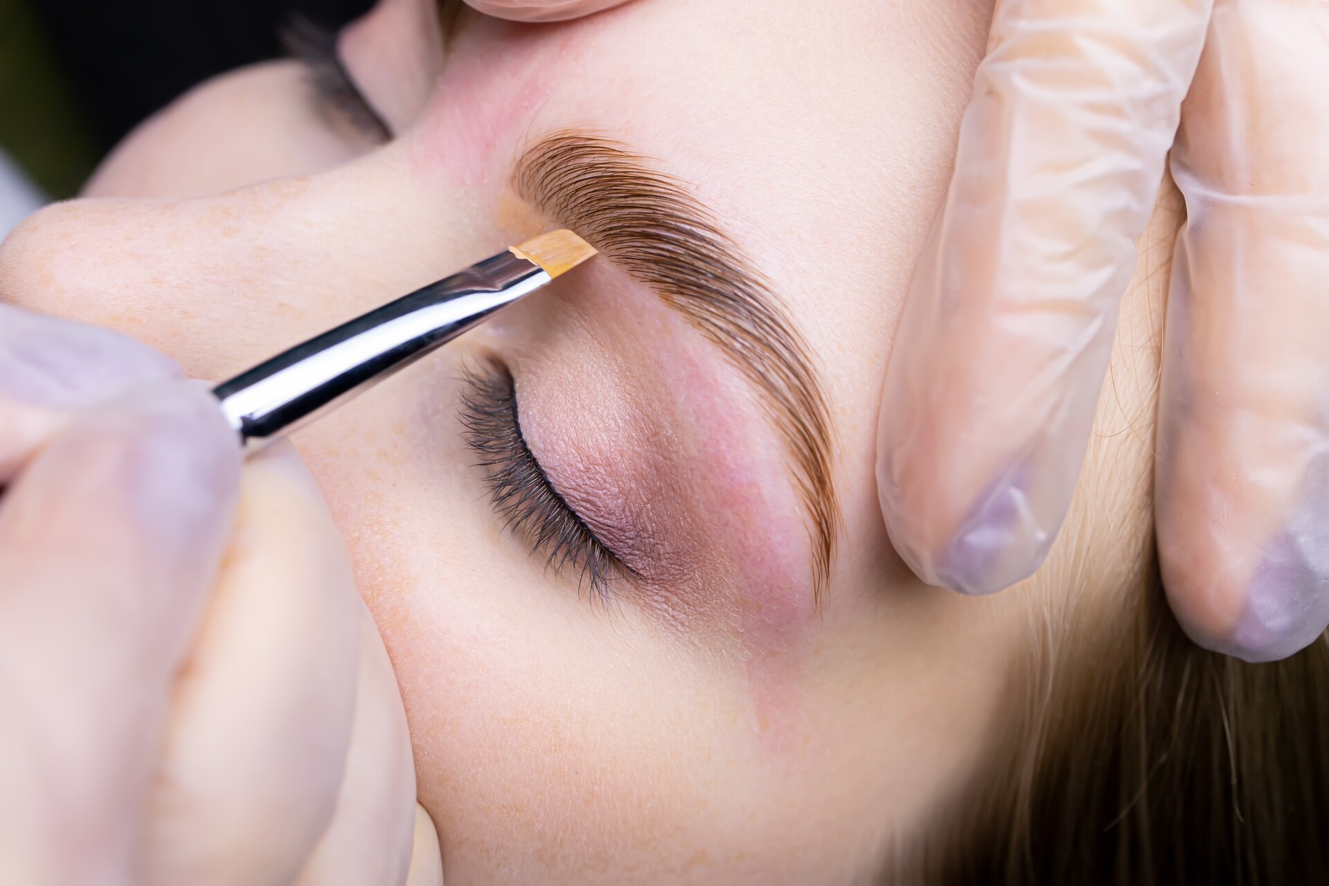 brow lamination Χαλάνδρι διαδικασία εφαρμογής φρυδιών