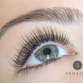 έντονο βλέμμα με lash lift
